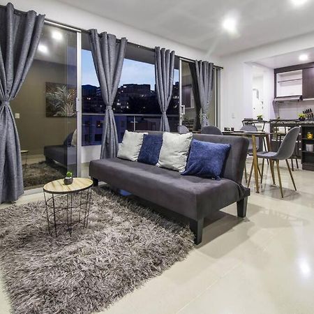 Amplio Apartamento En Calasanz - Estadio Меделин Екстериор снимка